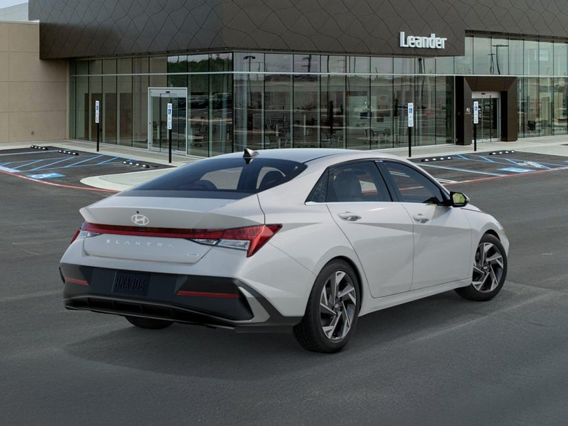2026 Hyundai Elantra - Image 3
