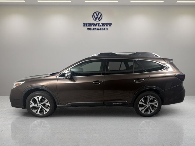 2022 Subaru Outback - Image 2