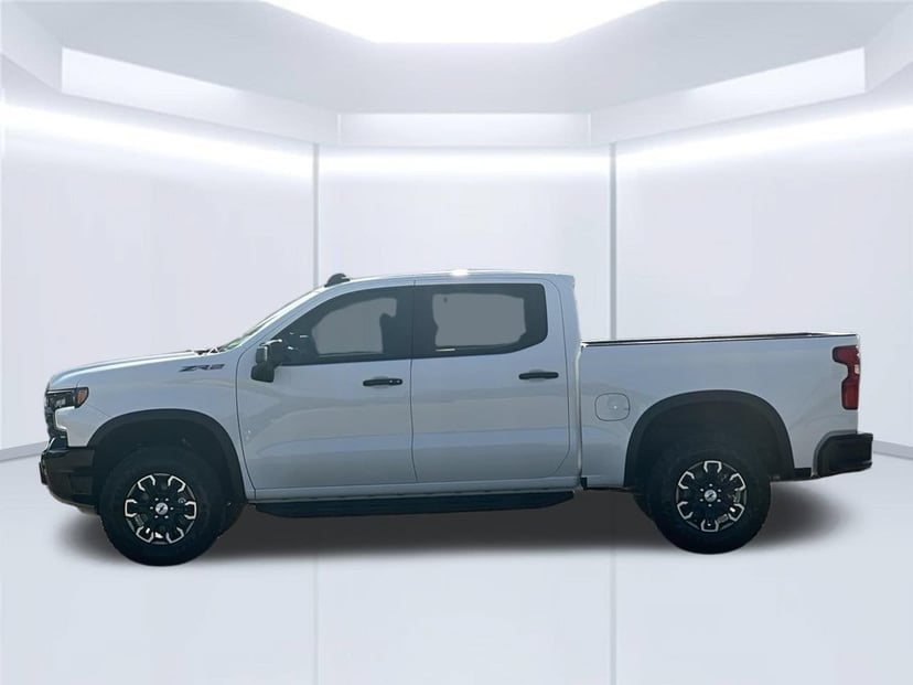 2026 Chevrolet Silverado 1500 - Image 1