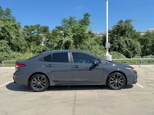 2026 Toyota Corolla - Image 2