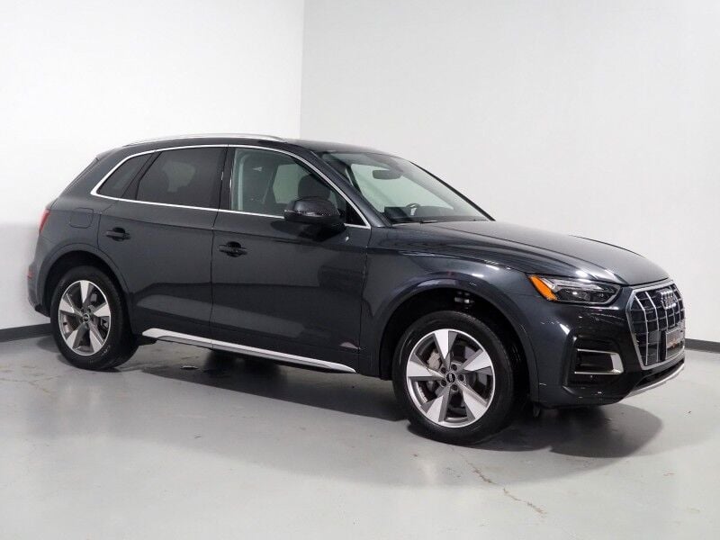 2023 Audi Q5 Premium 40 TFSI Quattro - Image 1