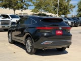 2023 Toyota Venza - Preview 3