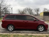 2015 Toyota Sienna - Preview 5