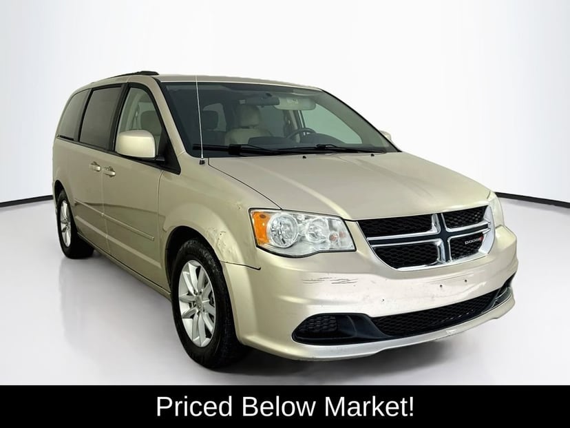 2015 Dodge Grand Caravan - Image 1