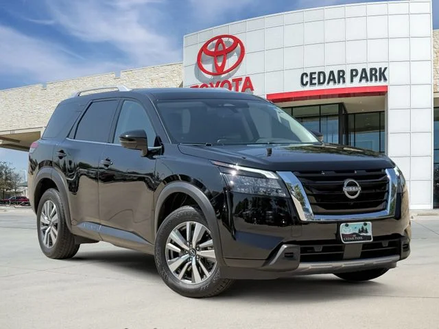 2025 Nissan Pathfinder - Image 1