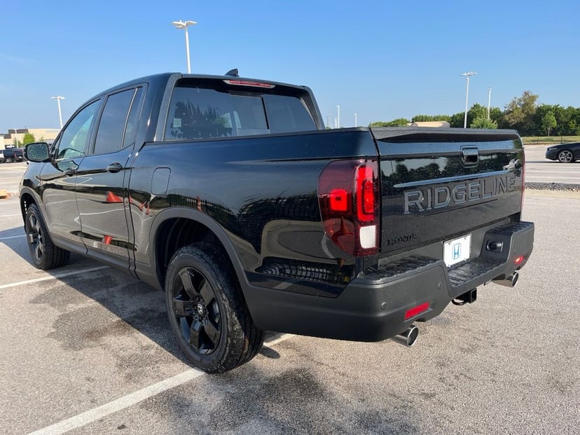 2026 Honda Ridgeline - Image 3