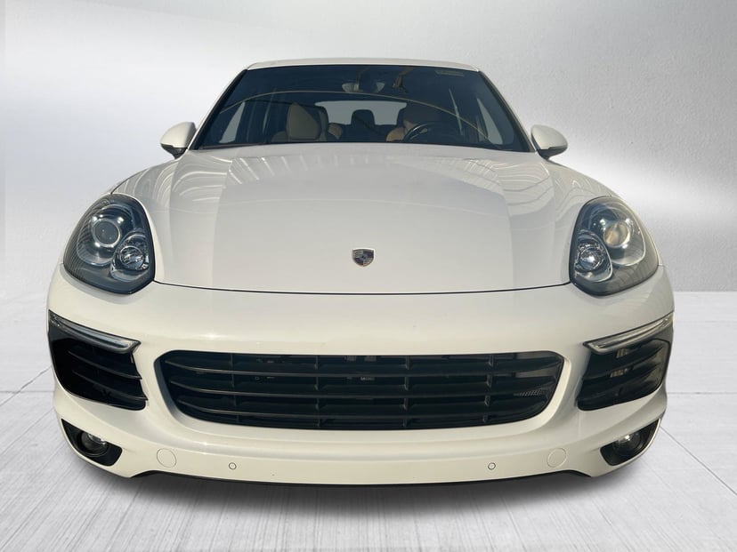 2017 Porsche Cayenne - Image 1