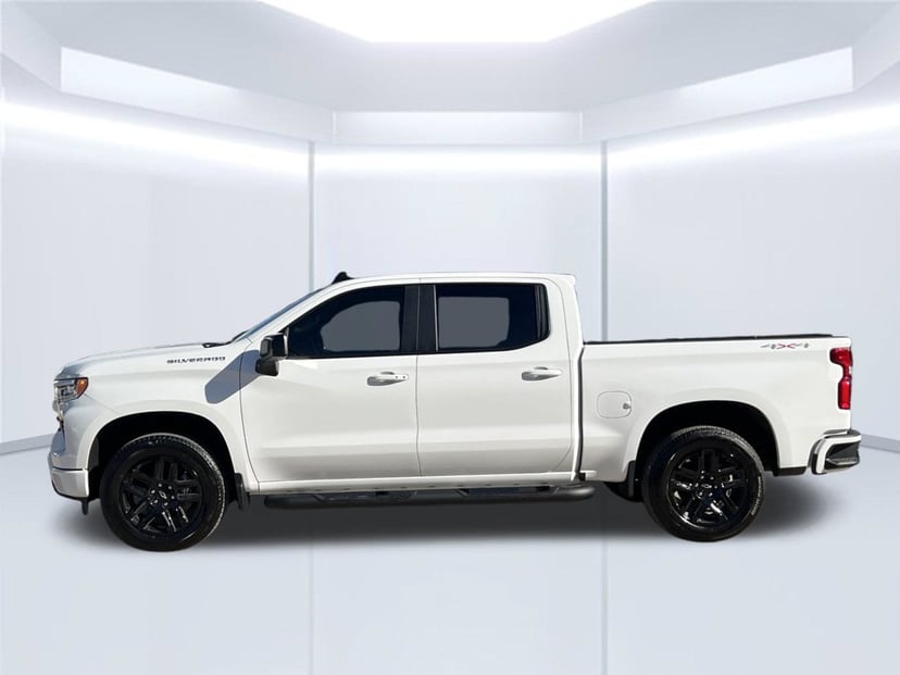 2026 Chevrolet Silverado 1500 - Image 1