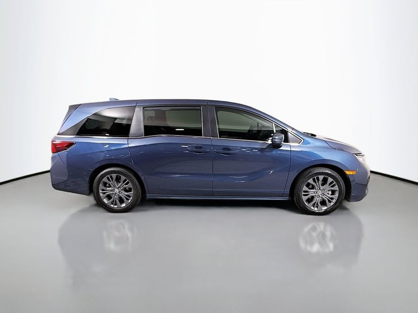 2025 Honda Odyssey - Image 1