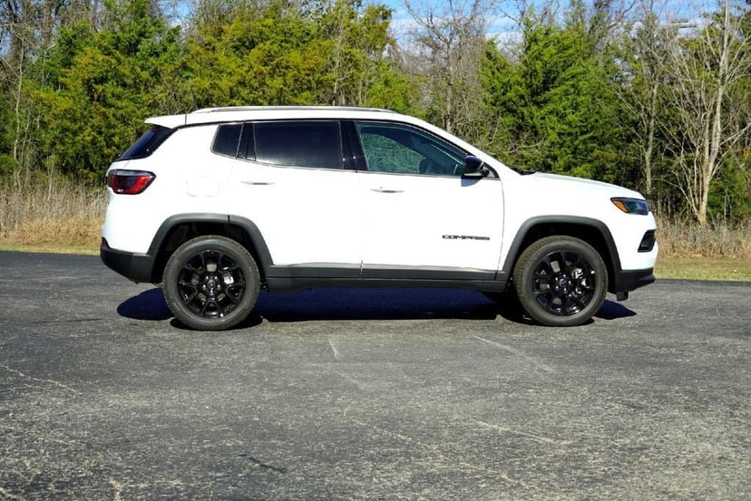 2026 Jeep Compass - Image 2