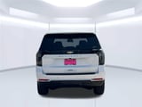 2026 Chevrolet Suburban - Preview 4