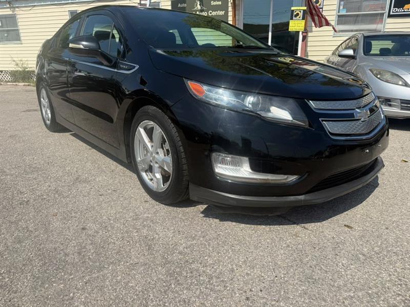 2013 Chevrolet Volt - Image 1