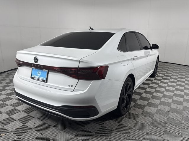 2025 Volkswagen Jetta - Image 3