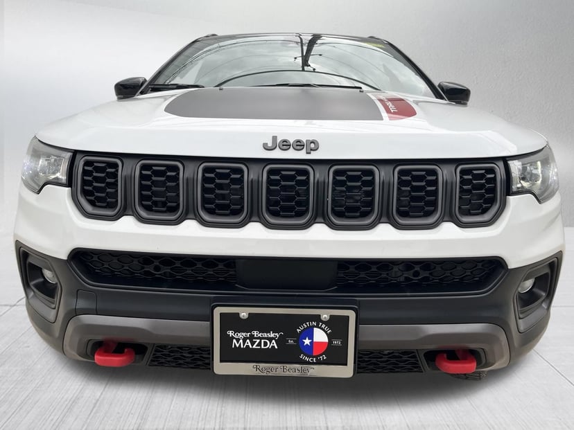 2025 Jeep Compass - Image 2