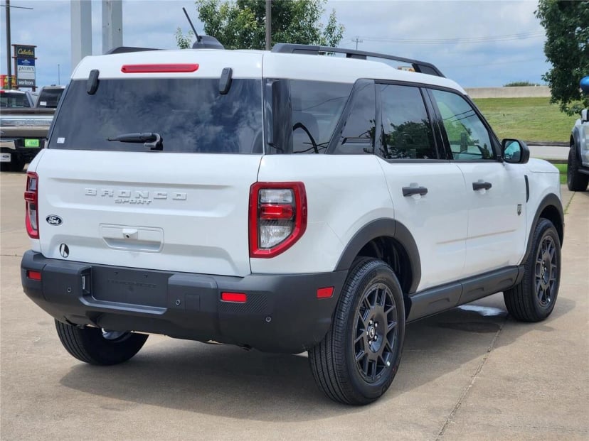 2026 Ford Bronco Sport - Image 2