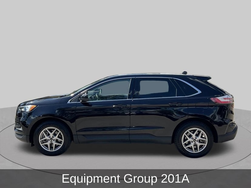2024 Ford Edge - Image 2