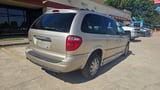 2005 Chrysler Town And Country - Preview 9