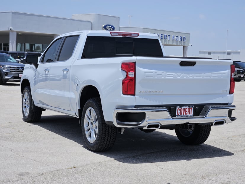 2026 Chevrolet Silverado 1500 - Image 3
