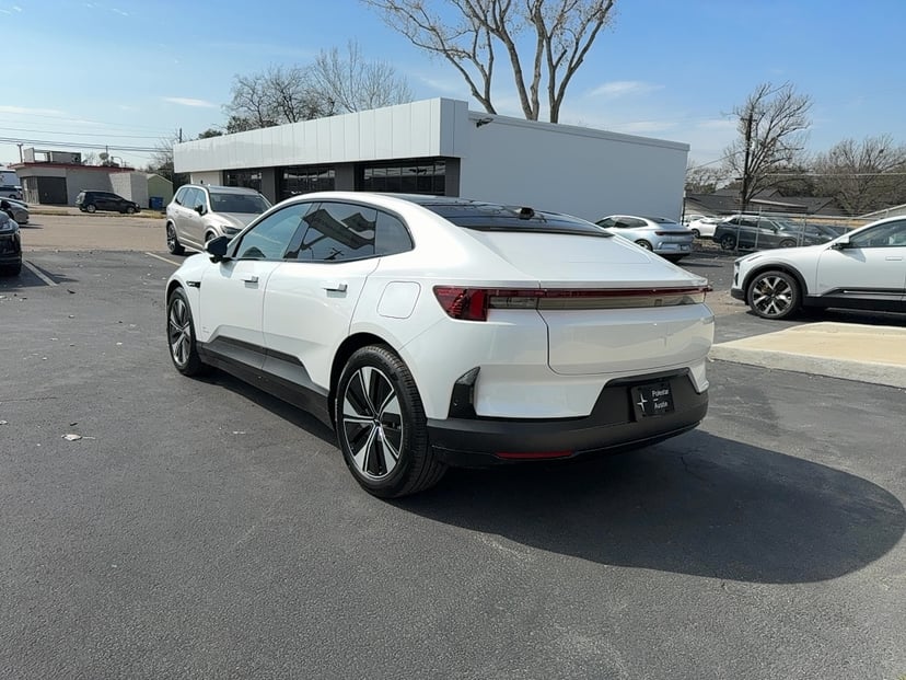 2026 Polestar 4 - Image 2