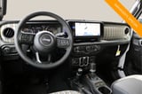 2026 Jeep Gladiator - Preview 13