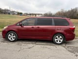 2015 Toyota Sienna - Preview 2