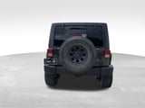 2012 Jeep Wrangler - Preview 6