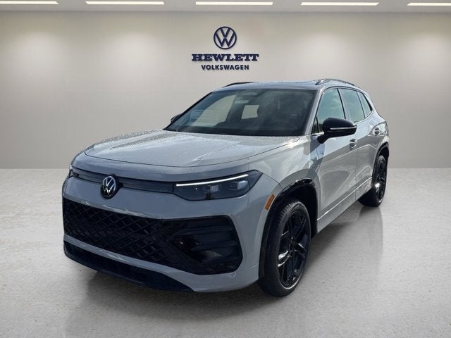 2026 Volkswagen Tiguan - Image 1