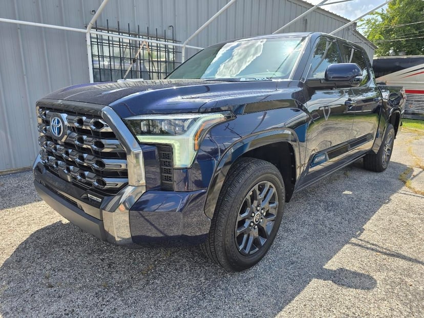 2023 Toyota Tundra - Image 1