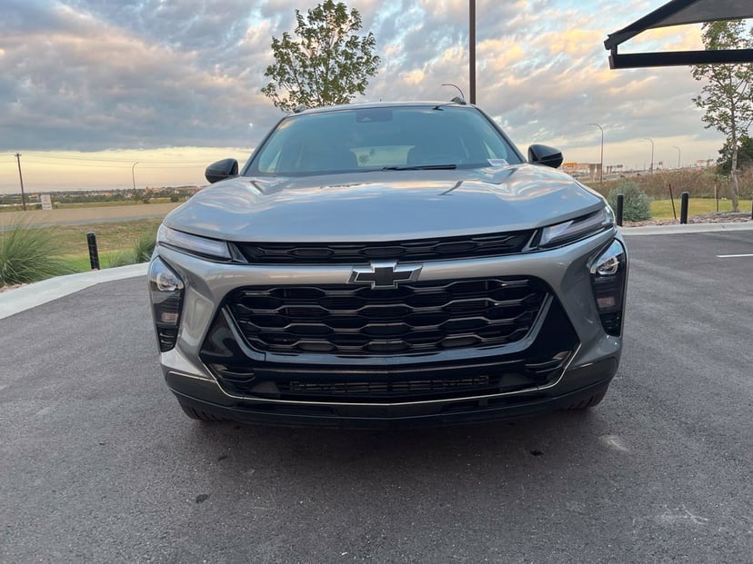 2025 Chevrolet Trax - Image 1