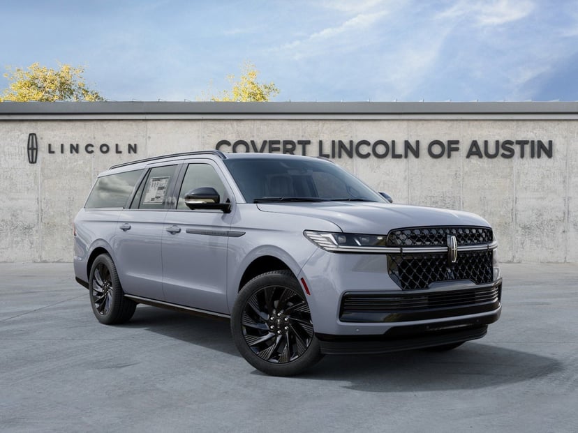 2027 Lincoln Navigator L - Image 3