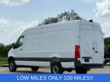 2025 Mercedes-Benz Sprinter - Preview 3