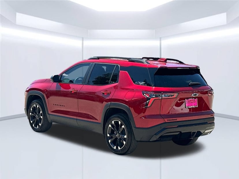 2027 Chevrolet Equinox - Image 2
