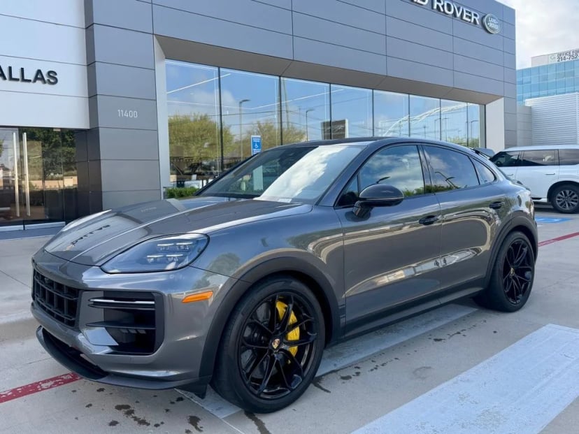 2024 Porsche Cayenne - Image 1