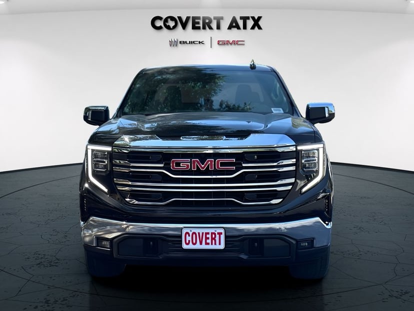 2026 GMC Sierra 1500 - Image 2