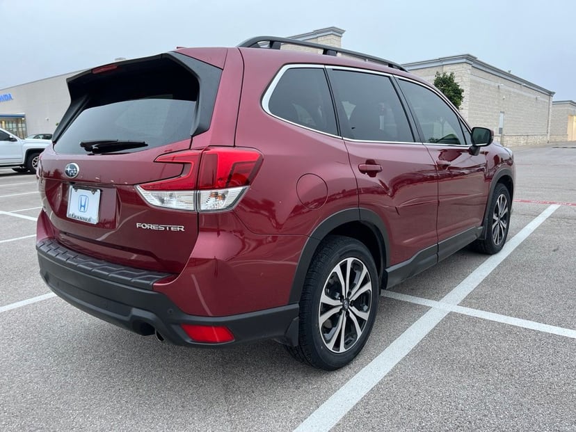 2022 Subaru Forester - Image 2