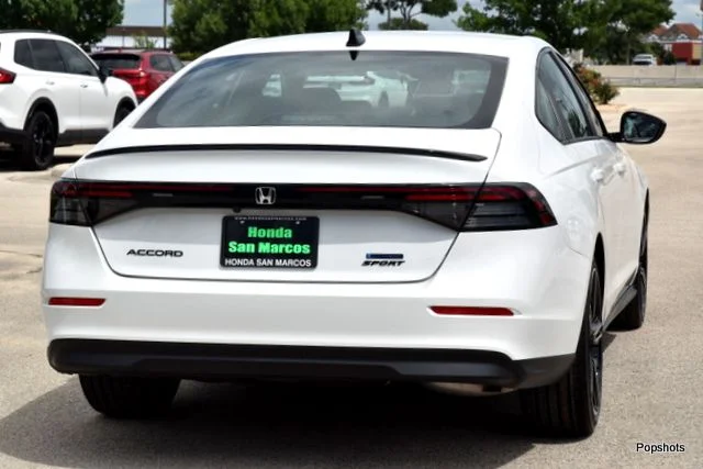 2026 Honda Accord Sedan Sport Hybrid 4D Sedan Platinum White - Image 3