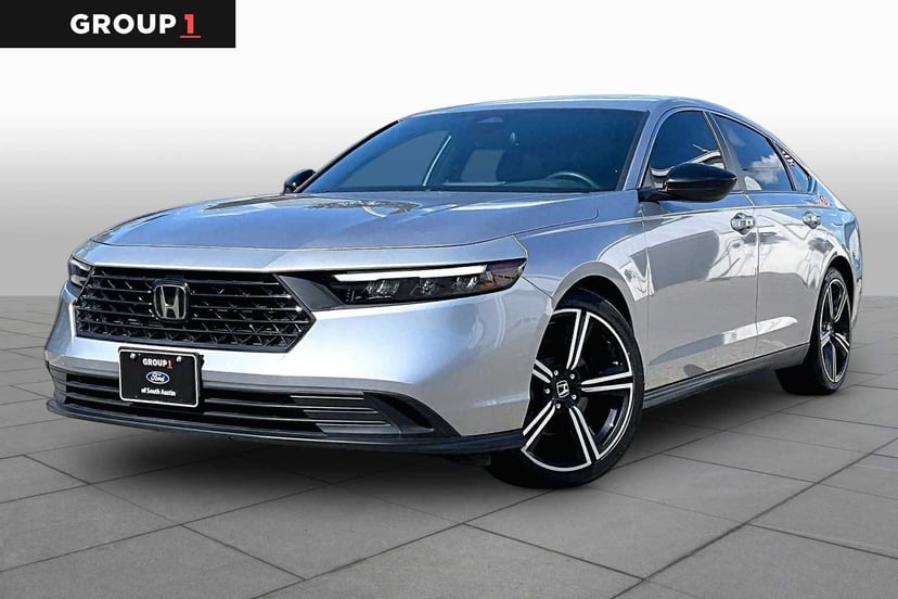 2023 Honda Accord - Image 2