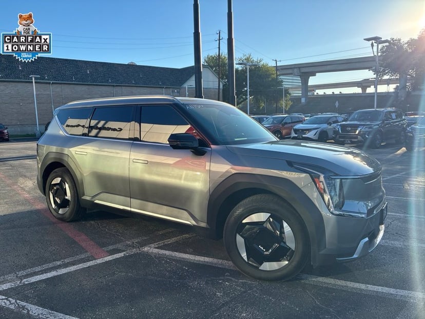 2024 Kia EV9 - Image 1