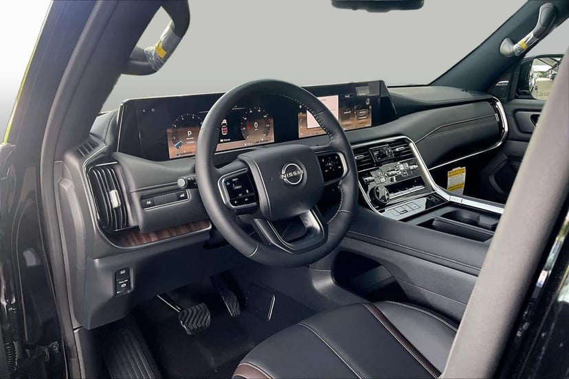 2026 Nissan Armada - Image 3