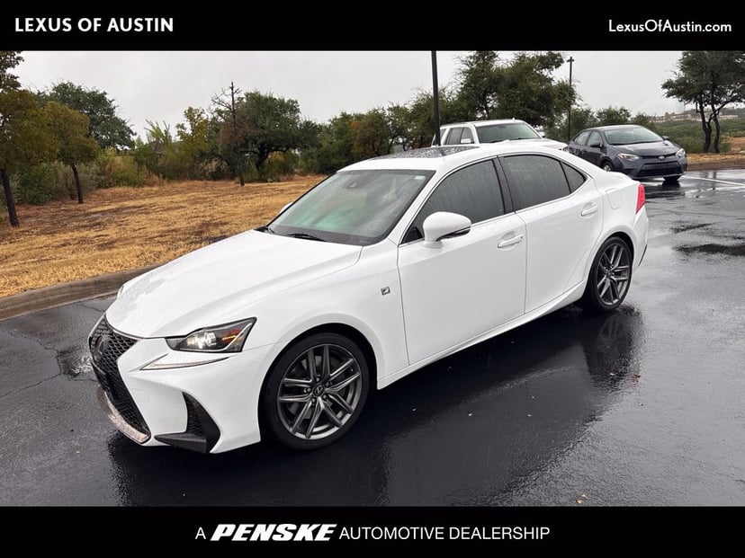2017 Lexus IS - Image 1