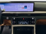 2026 Genesis GV80 - Preview 11
