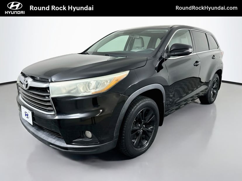 2015 Toyota Highlander - Image 1