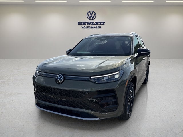 2026 Volkswagen Tiguan - Image 1