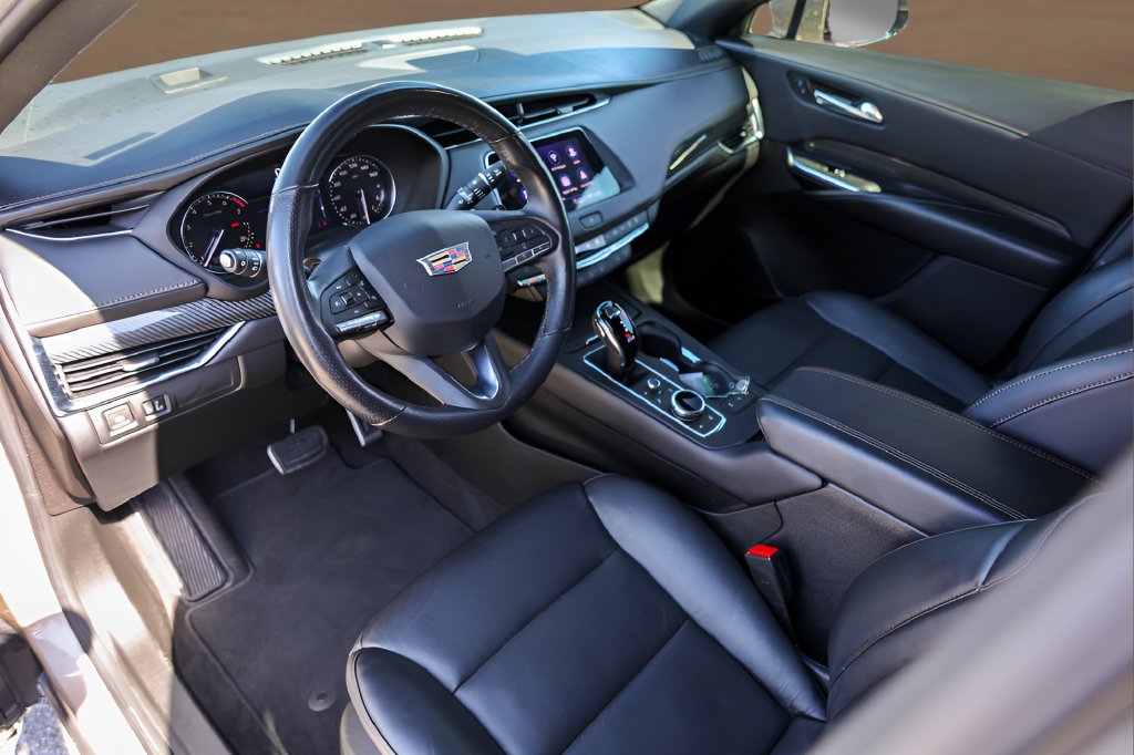 2023 Cadillac XT4 - Preview 10