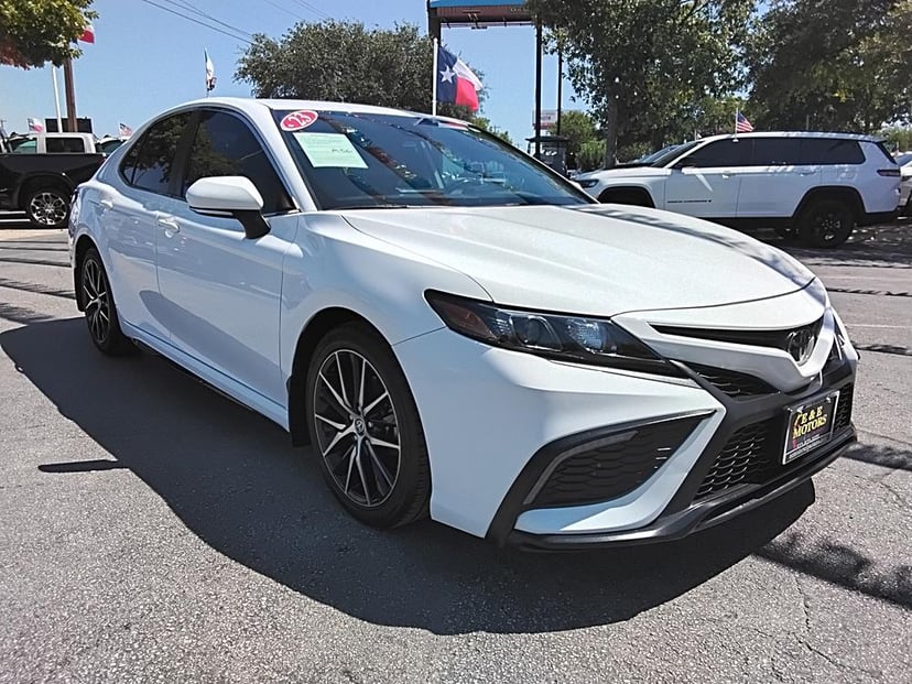 2023 Toyota Camry - Image 1