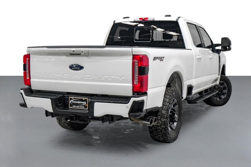 2024 Ford F-250 - Image 3