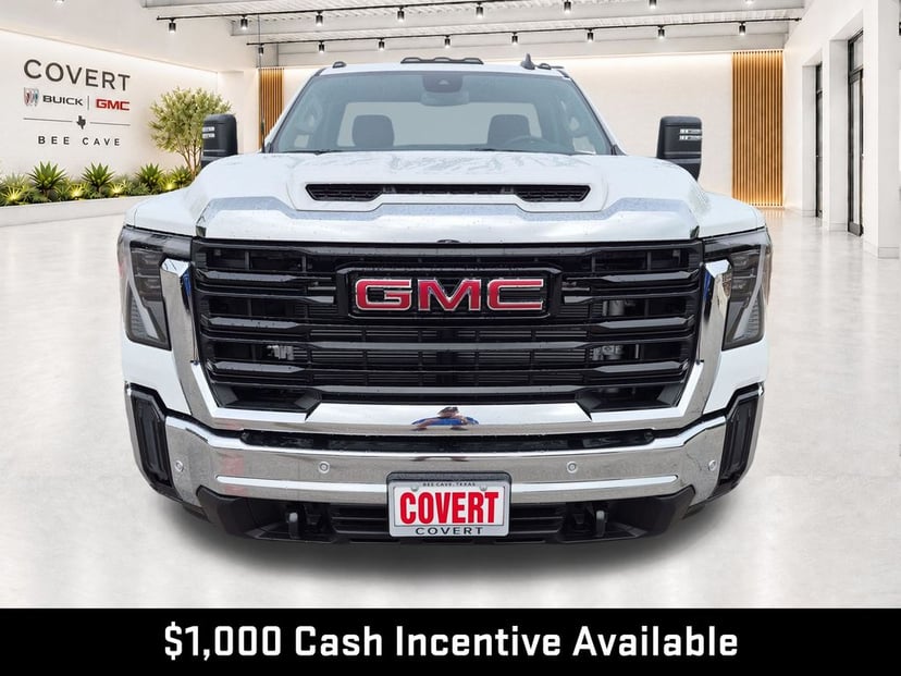 2026 GMC Sierra 3500 HD - Image 3