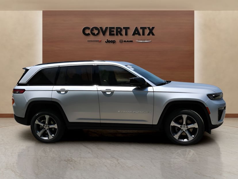 2026 Jeep Grand Cherokee - Image 2