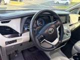 2017 Toyota Sienna - Preview 12