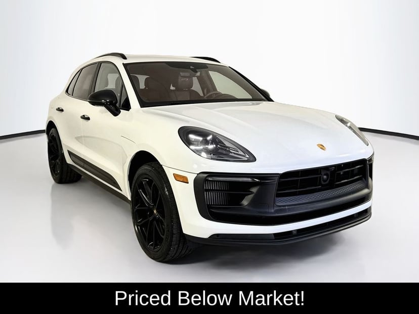 2023 Porsche Macan - Image 1